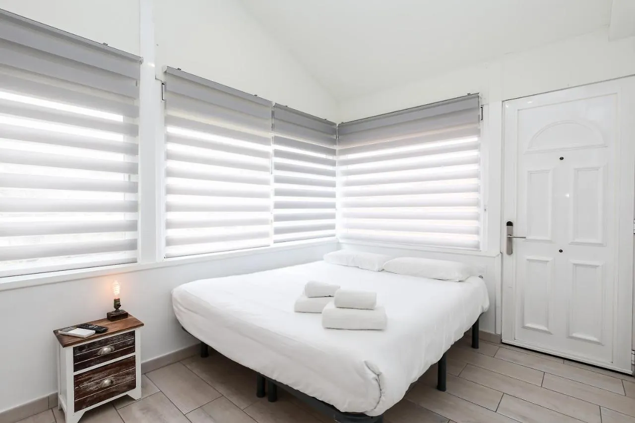 Rambla de Marisol Apartments Castelldefels