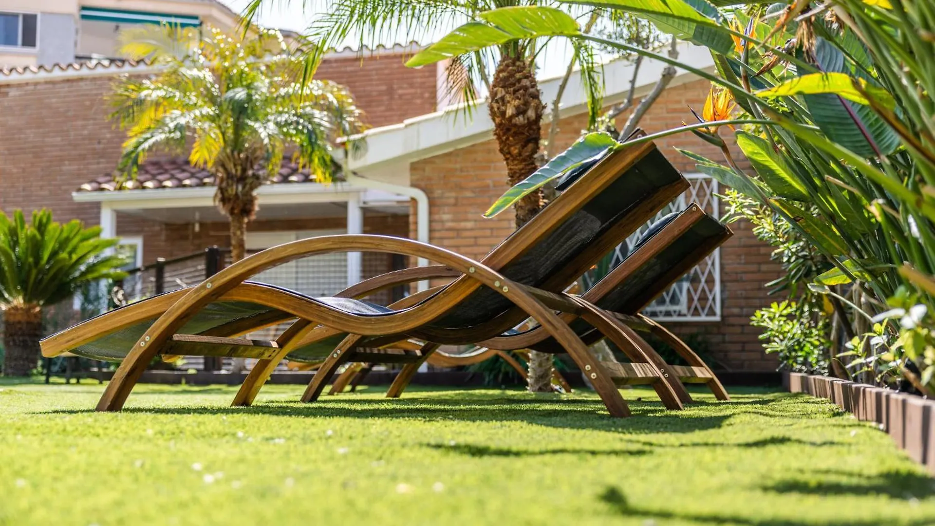 Rambla de Marisol Apartments Castelldefels