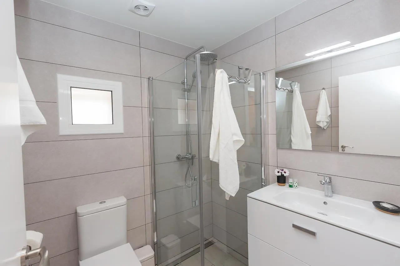 Rambla De Marisol Apartments Castelldefels 0*,  Spagna